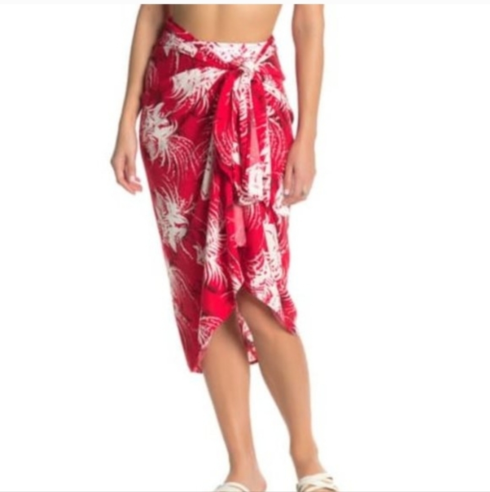 La Blanca Floral Print Pareo Wrap Cover-Up Flame